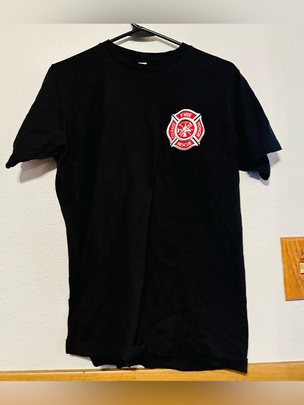 Tultex Black Fire Rescue Short-Sleeve Tee men size MEDIUM